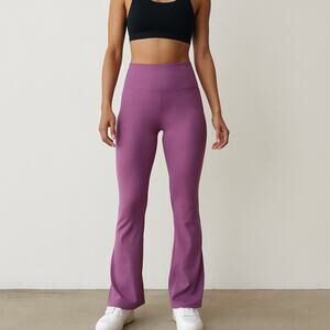 Pact NWT Amethyst Karissa Bootcut Ribbed Legging Womens Sml Organic Sustainable